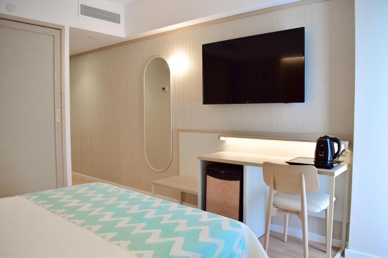 Ambassador Playa I Hotel